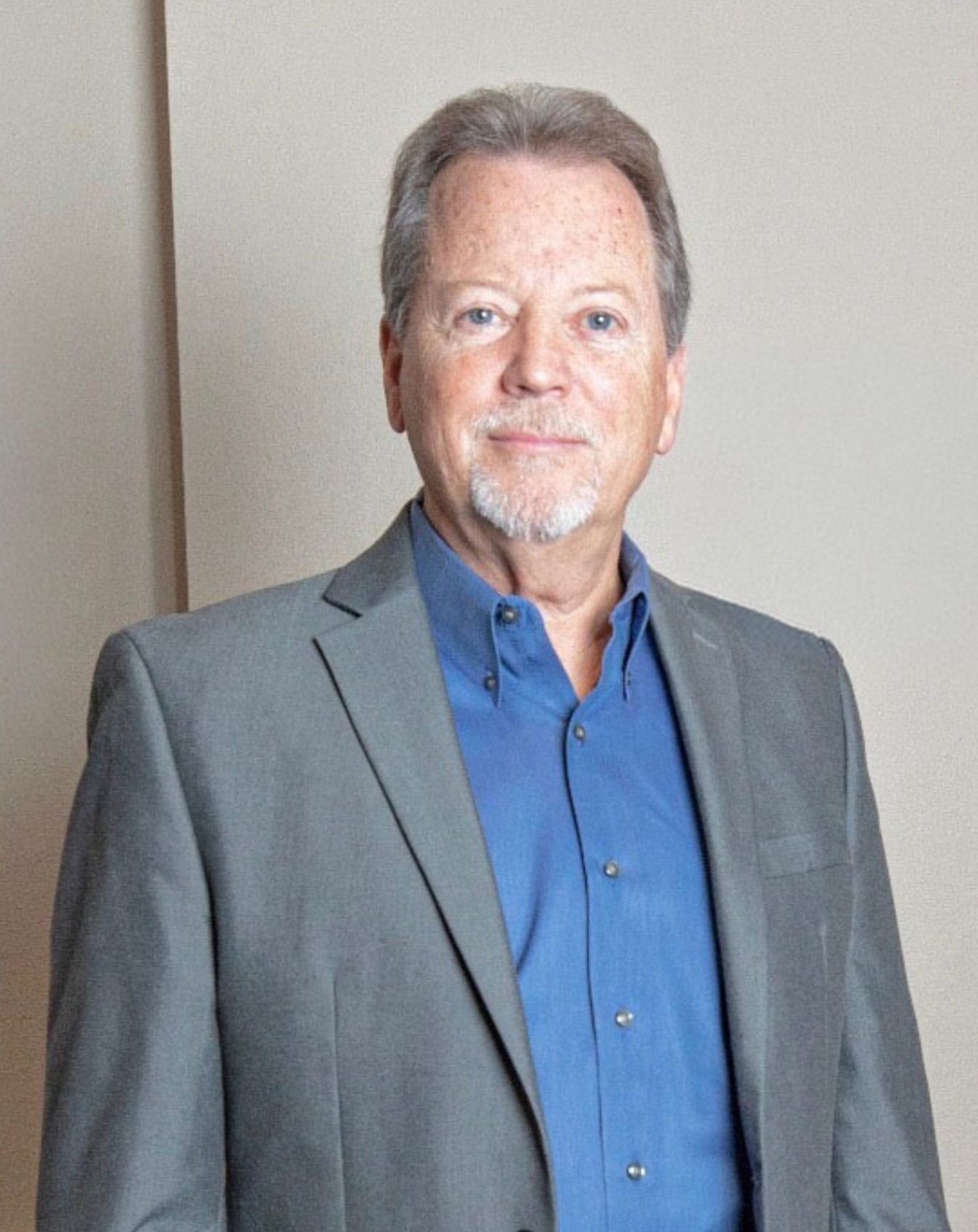 bobby emmons headshot